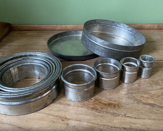 Tin of 11 Round Cutters