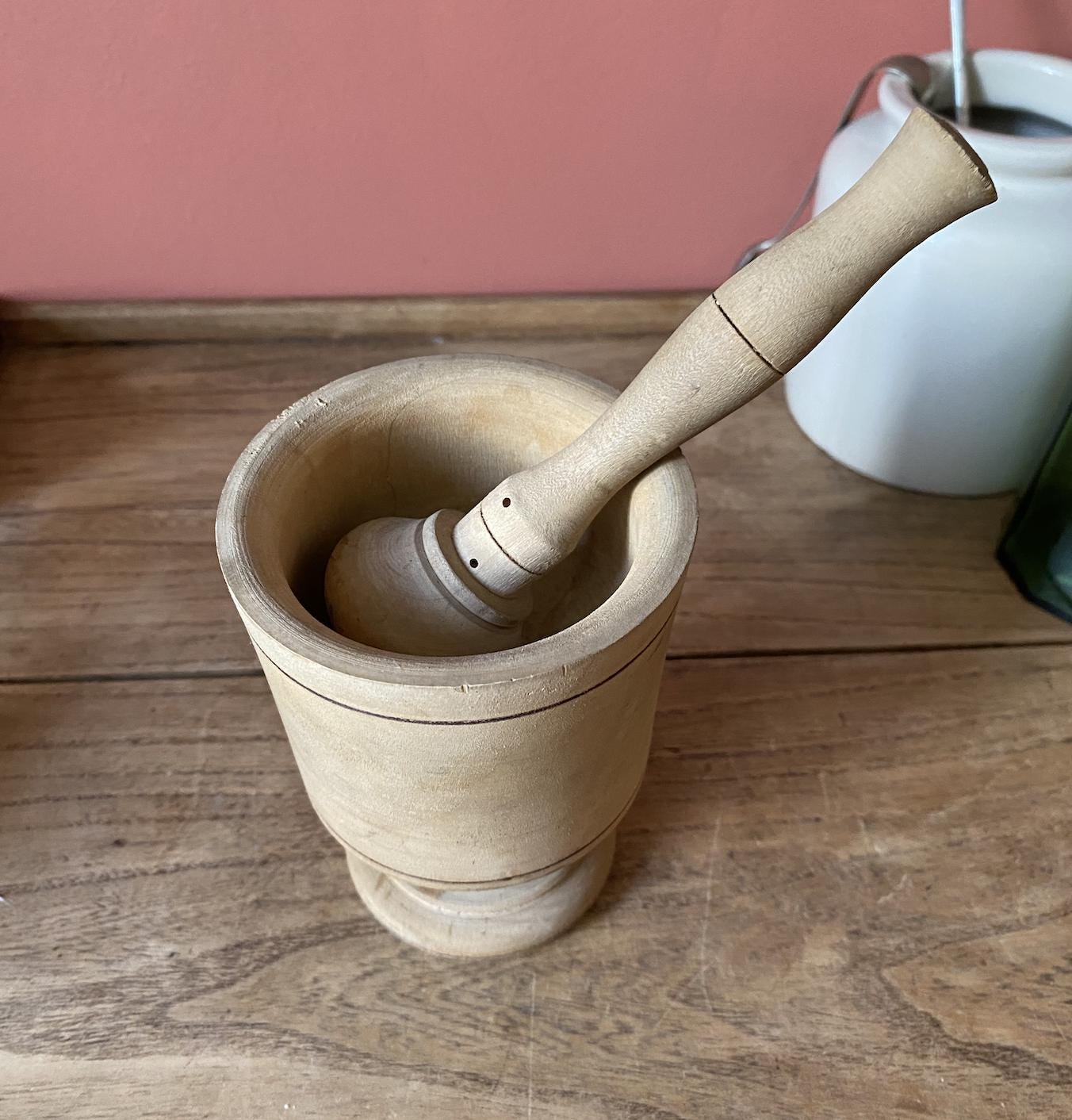 Small Light Wood Mortar & Pestle