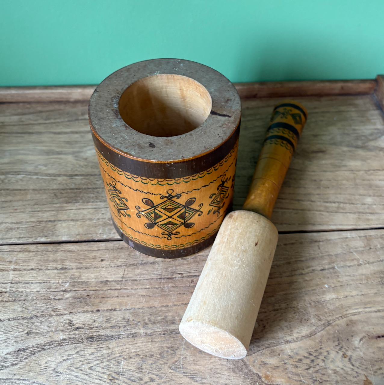 Decorative Wooden Mortar & Pestle