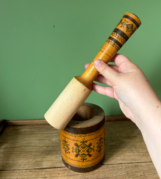 Decorative Wooden Mortar & Pestle