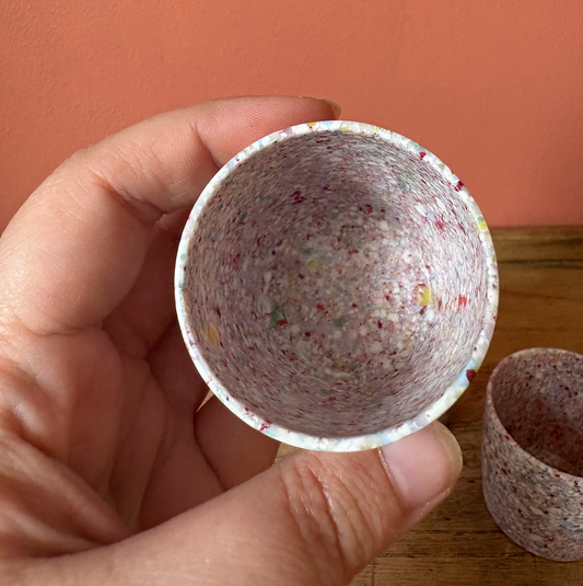 Set of 6 Kleeware Bakelite Mottled Egg Cups