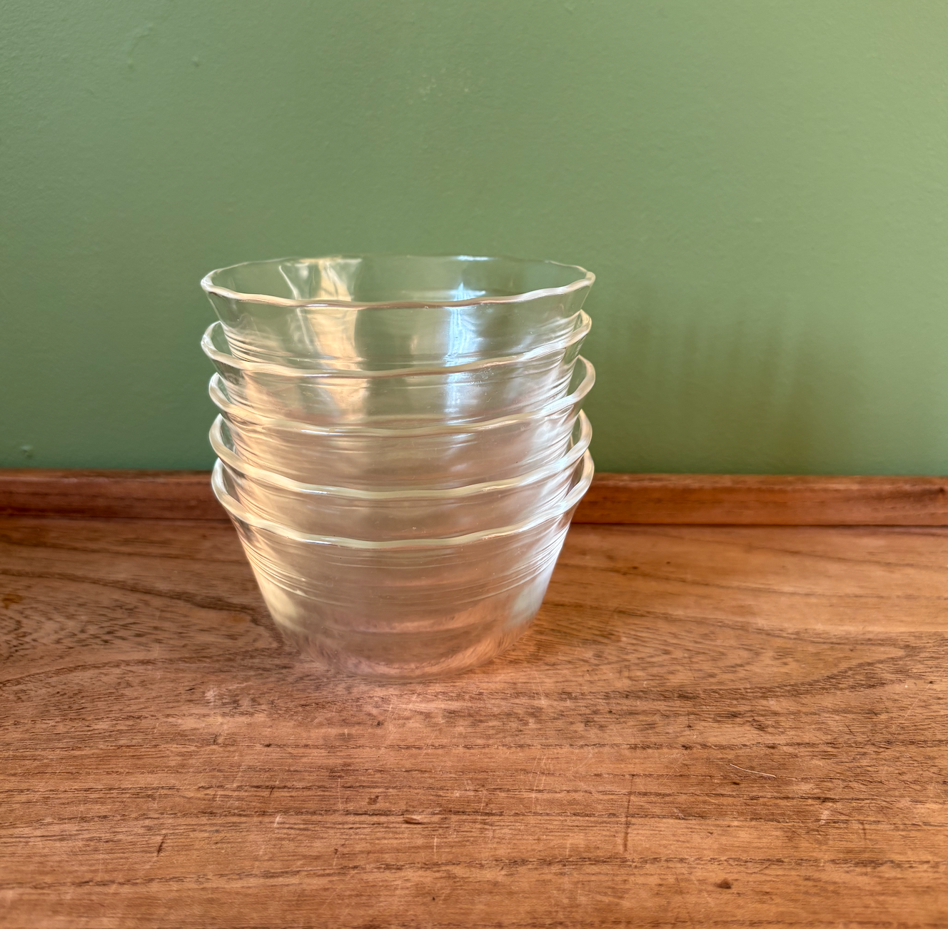 x5 Pyrex Custard Bowls