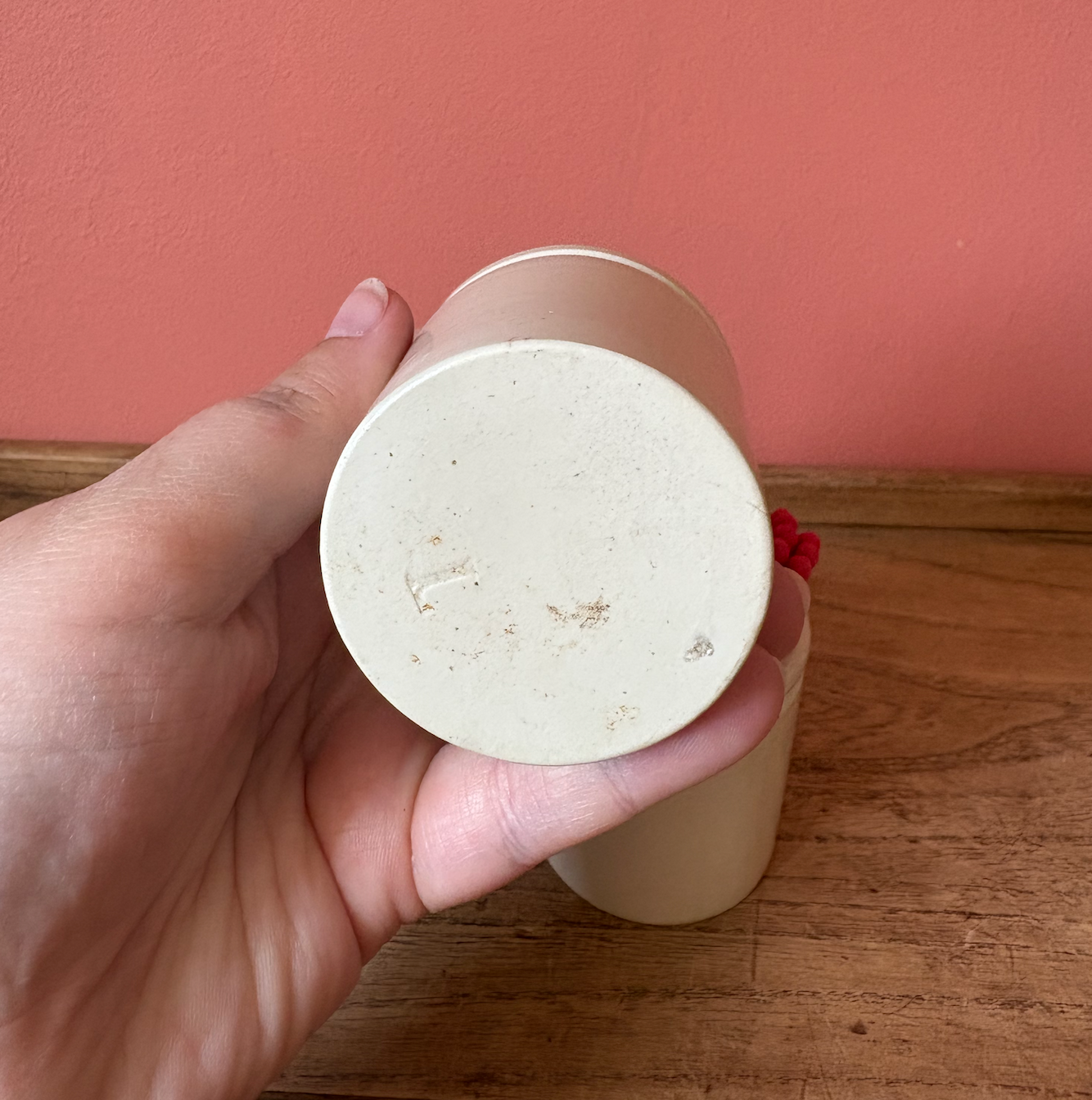 Beige Ceramic Pot with colourful Matches