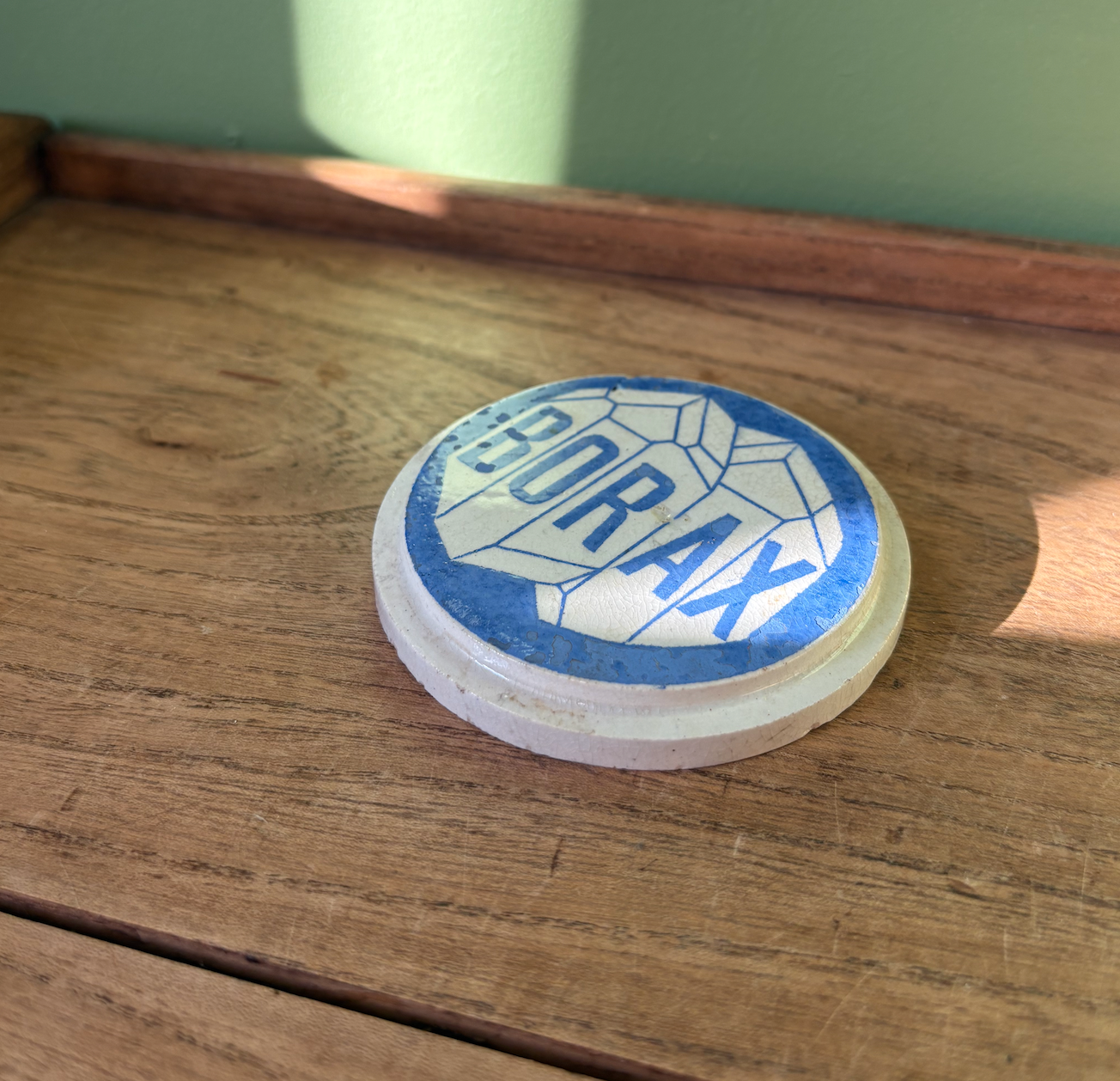 Victorian Borax Blue Graphic Pot Lid