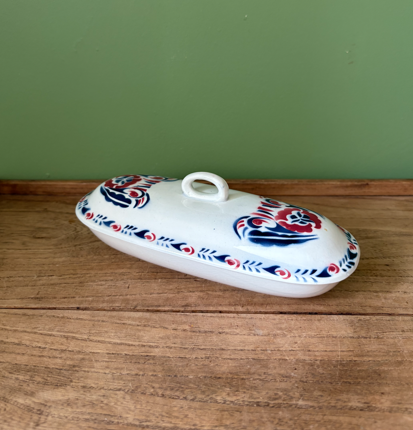 Nimy Belgian Bathroom Storage | Razor Box | Soap Dish