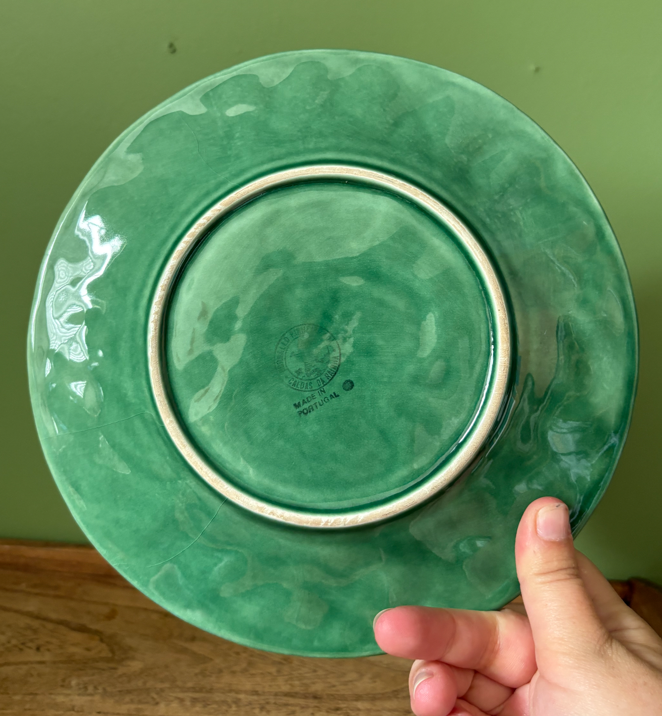 Bordallo Pinheiro Majolica Green Plum Side Plate