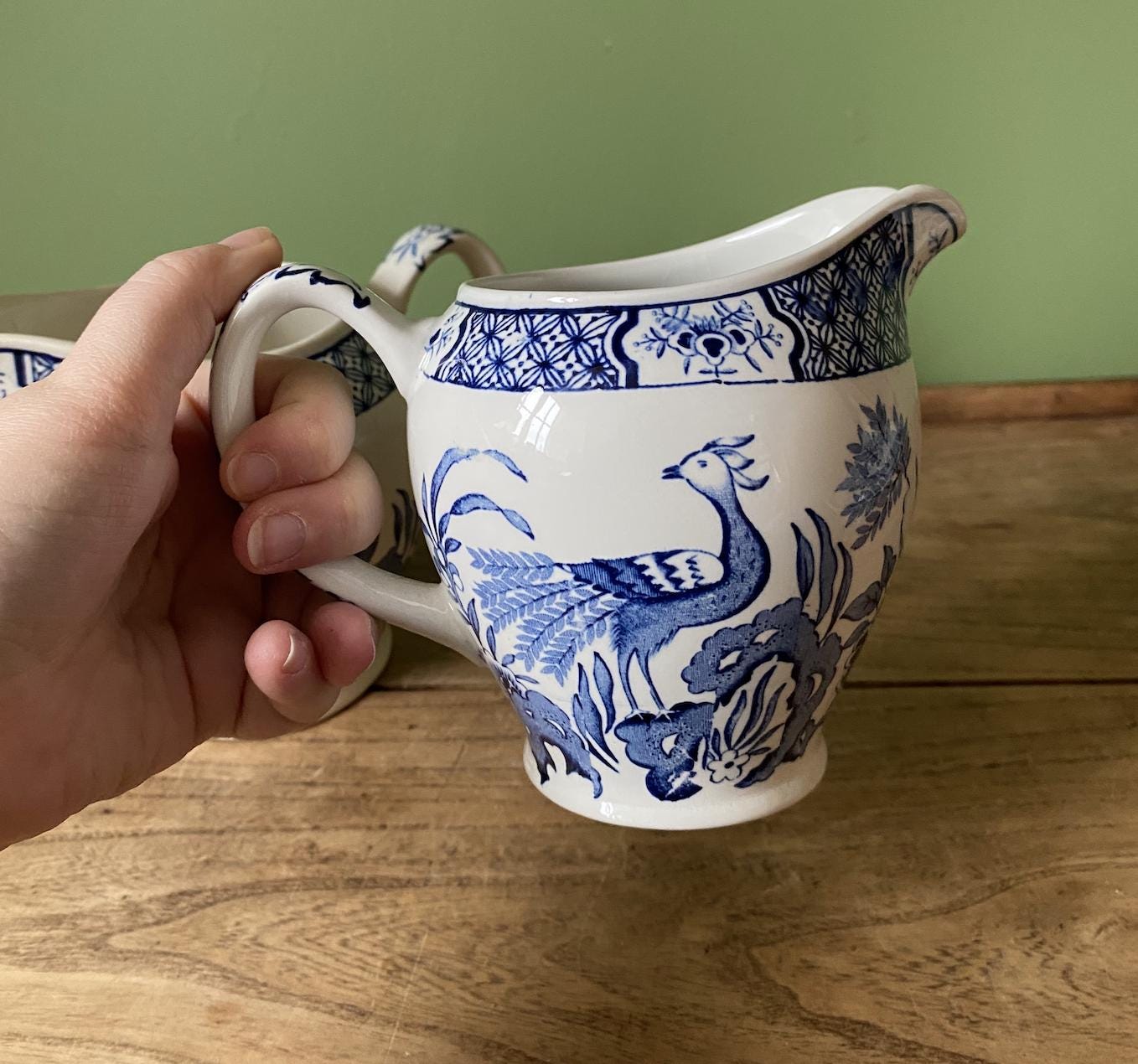 Wood & Sons Yuan Milk Pitchers | Jugs