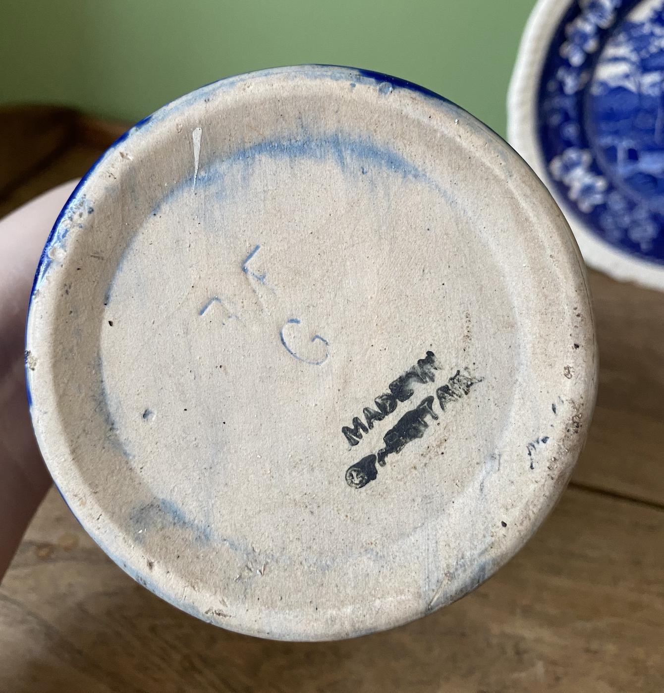 Studio Pottery Marbled Blue Storage Pot