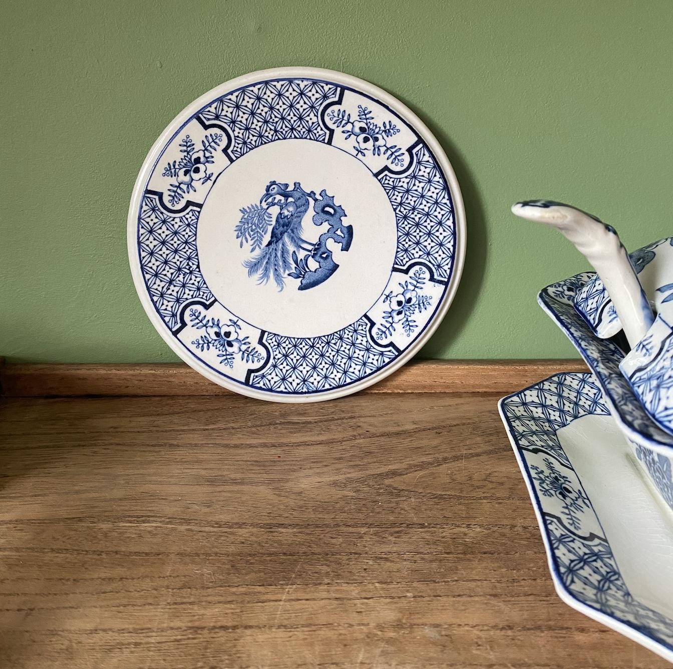 Wood and Sons Yuan Blue and White Ceramic Kettle Stand | Trivet
