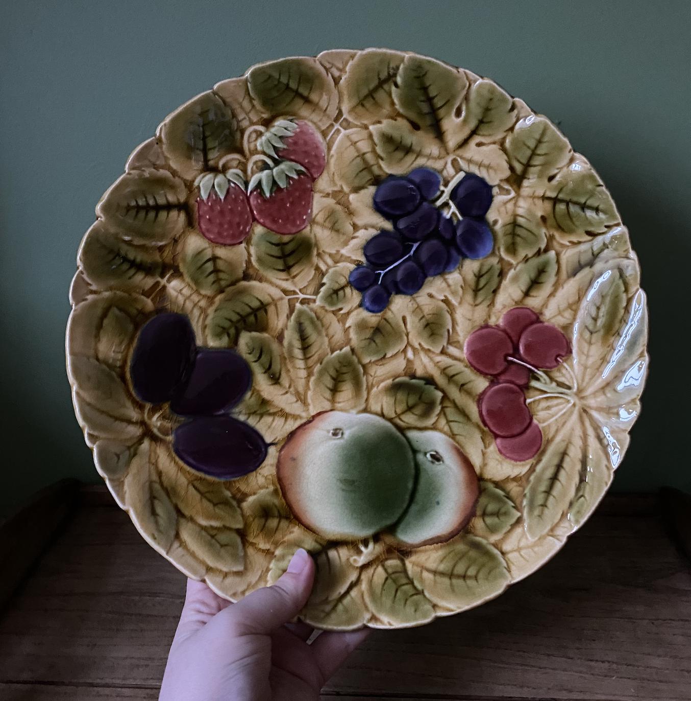 French Sarreguemines Majolica Fruit Plate Large