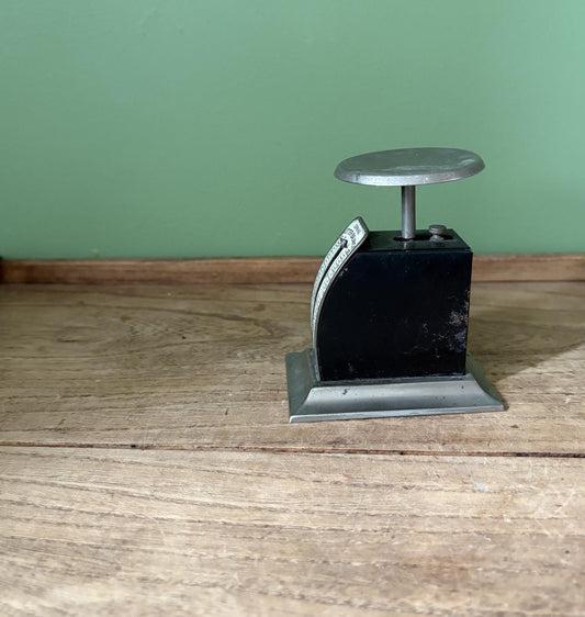 Spring Letter Balance | Scale