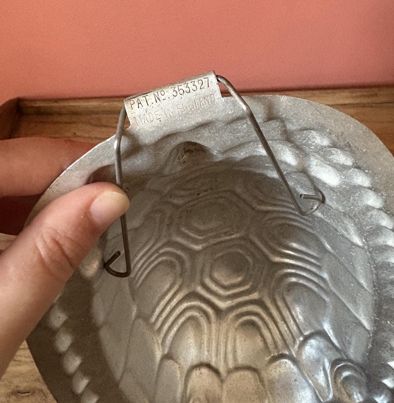 Aluminium Swan Brand Turtle Shaped Mould