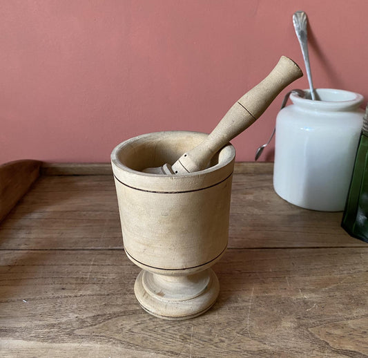 Small Light Wood Mortar & Pestle