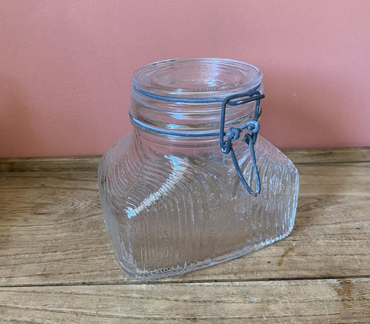 Vetri Di Fidenza Per Alimenti Embosses Glass Lever Lock Storage Jar