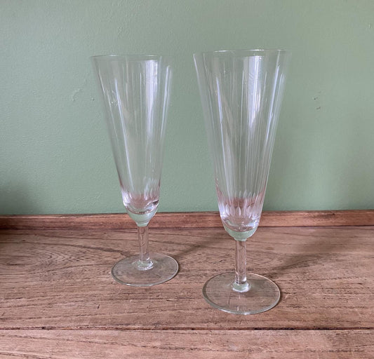 Paid of Etched Champagne Flutes