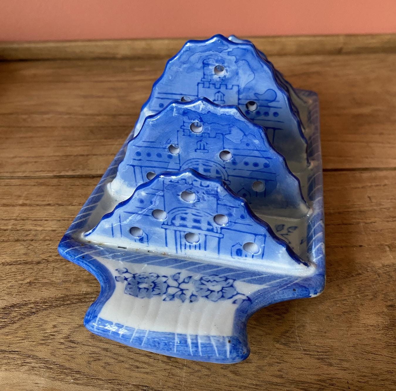 Hackmann Blue Castle & Rose Ceramic Toast Rack
