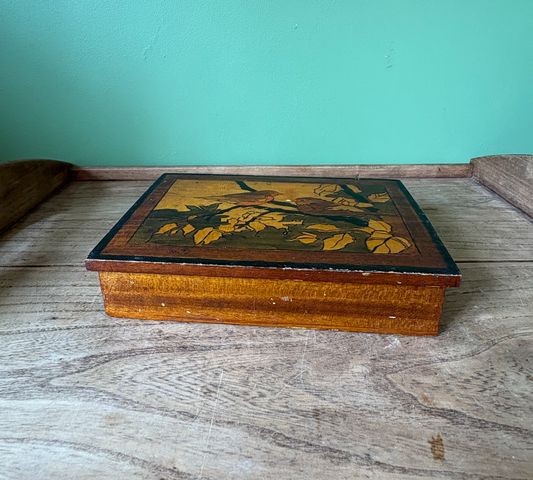 Decorative Wooden Storage Box Featuring Robins
