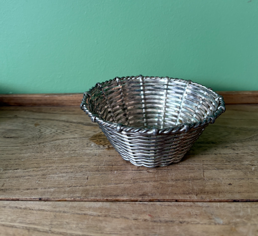 Silver Plate Woven Wire Mini Bakset