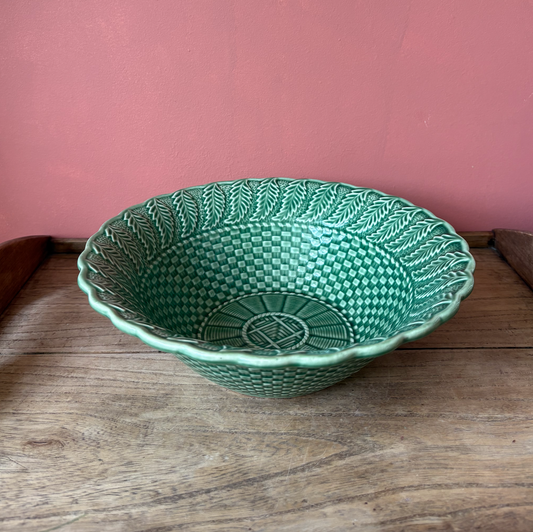 Bordallo Pinheiro Green Basket Weave Serving Bowl