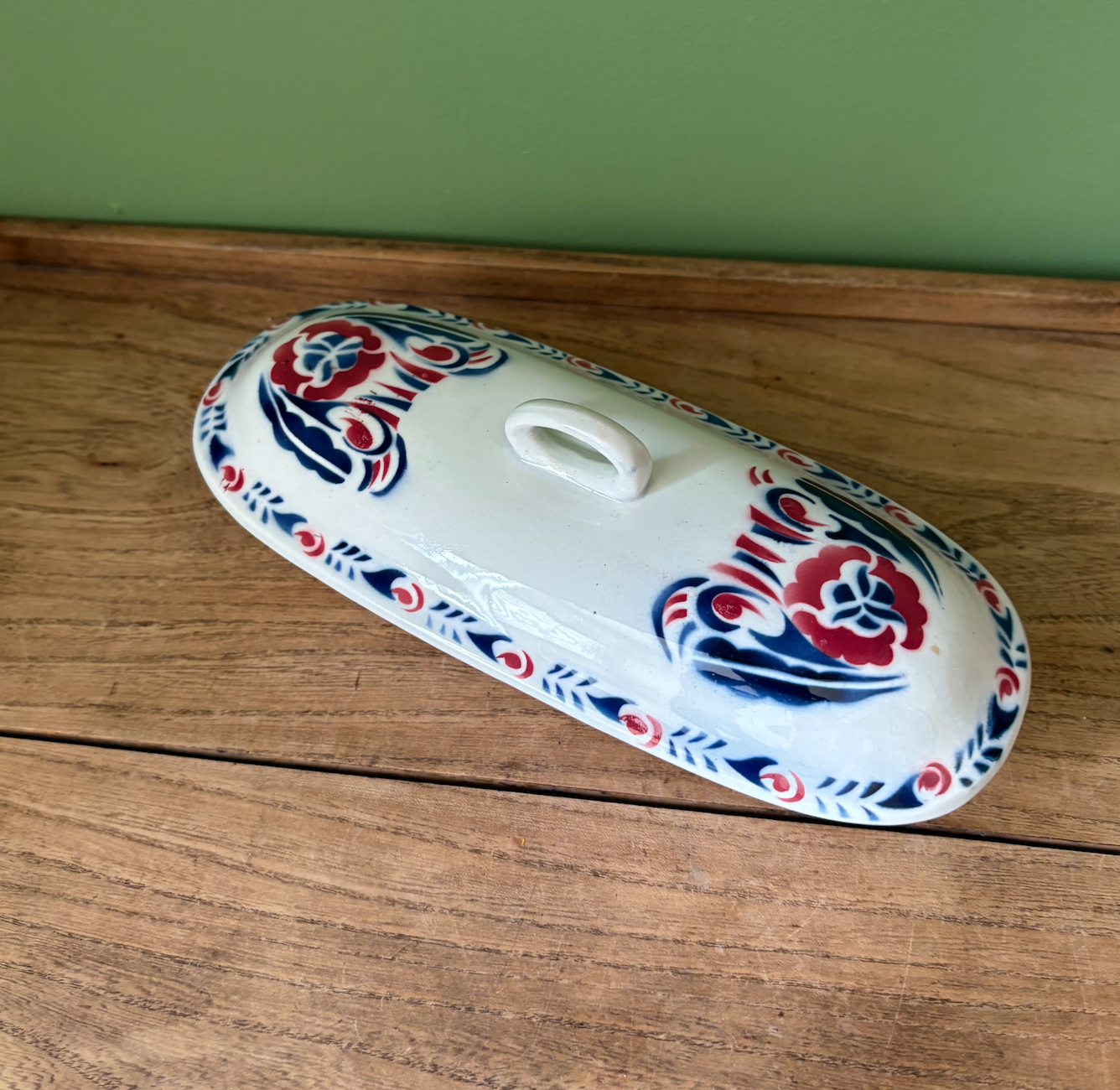 Nimy Belgian Bathroom Storage | Razor Box | Soap Dish