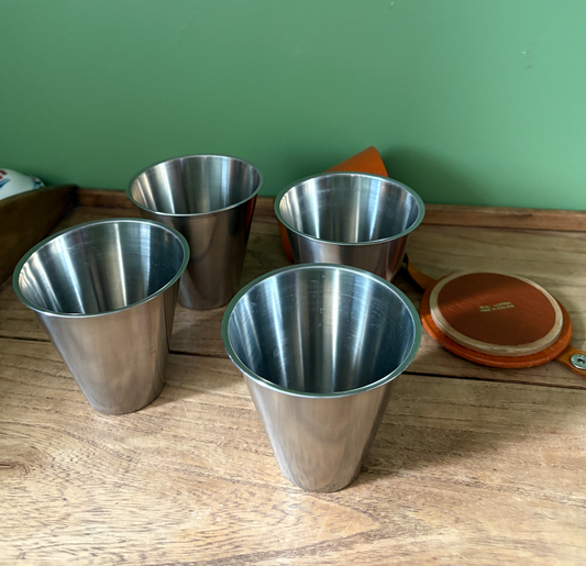 Rostfritt Stal Sweden 18/8 Stirrup Cups in Brown Leather Case