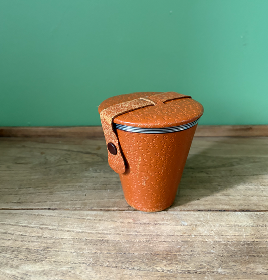 Rostfritt Stal Sweden 18/8 Stirrup Cups in Brown Leather Case