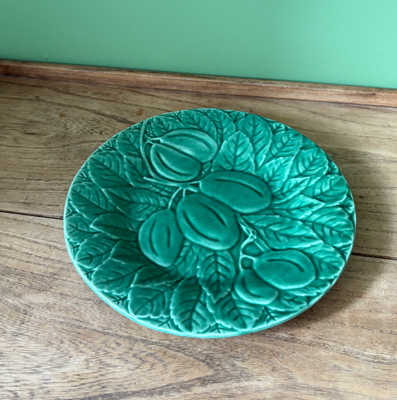 Bordallo Pinheiro Majolica Green Plum Side Plate