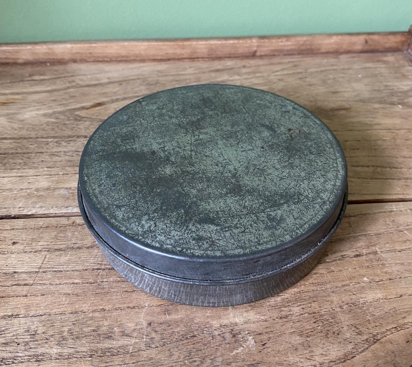 Tin of 11 Round Cutters