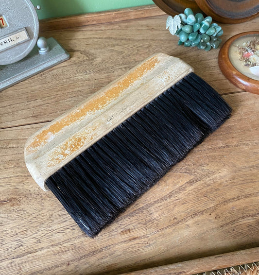Mid Century Pure Bristle British Wallpaper Brush