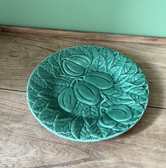 Bordallo Pinheiro Majolica Green Plum Side Plate