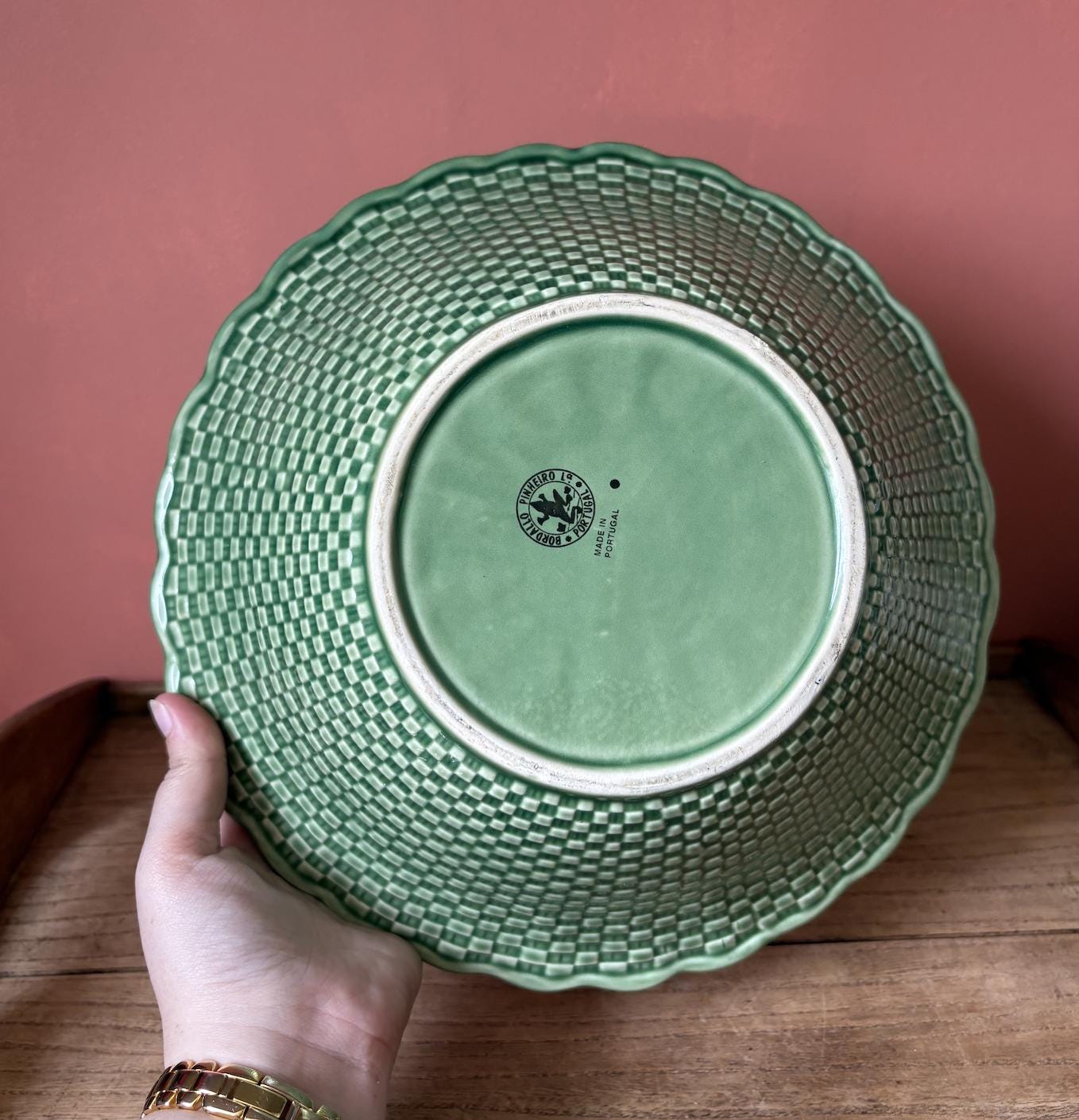 Bordallo Pinheiro Green Basket Weave Serving Bowl