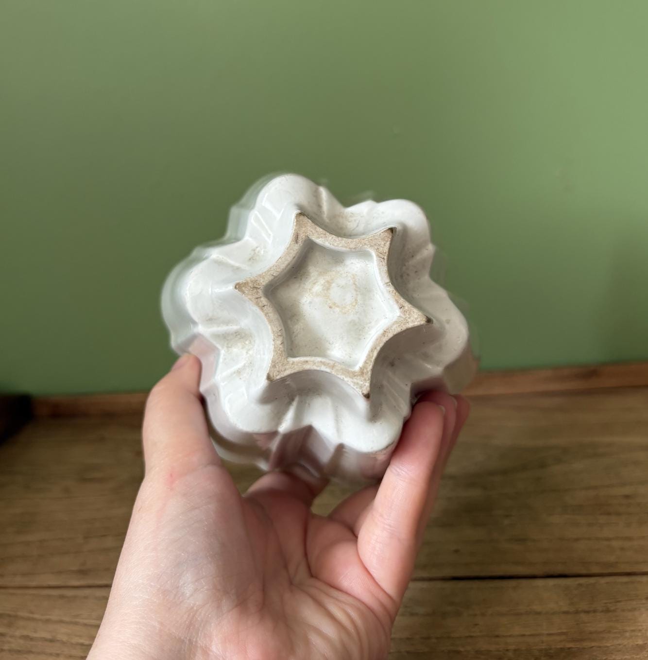 Shelly Tall Star Shaped White Ceramic Dessert Mould
