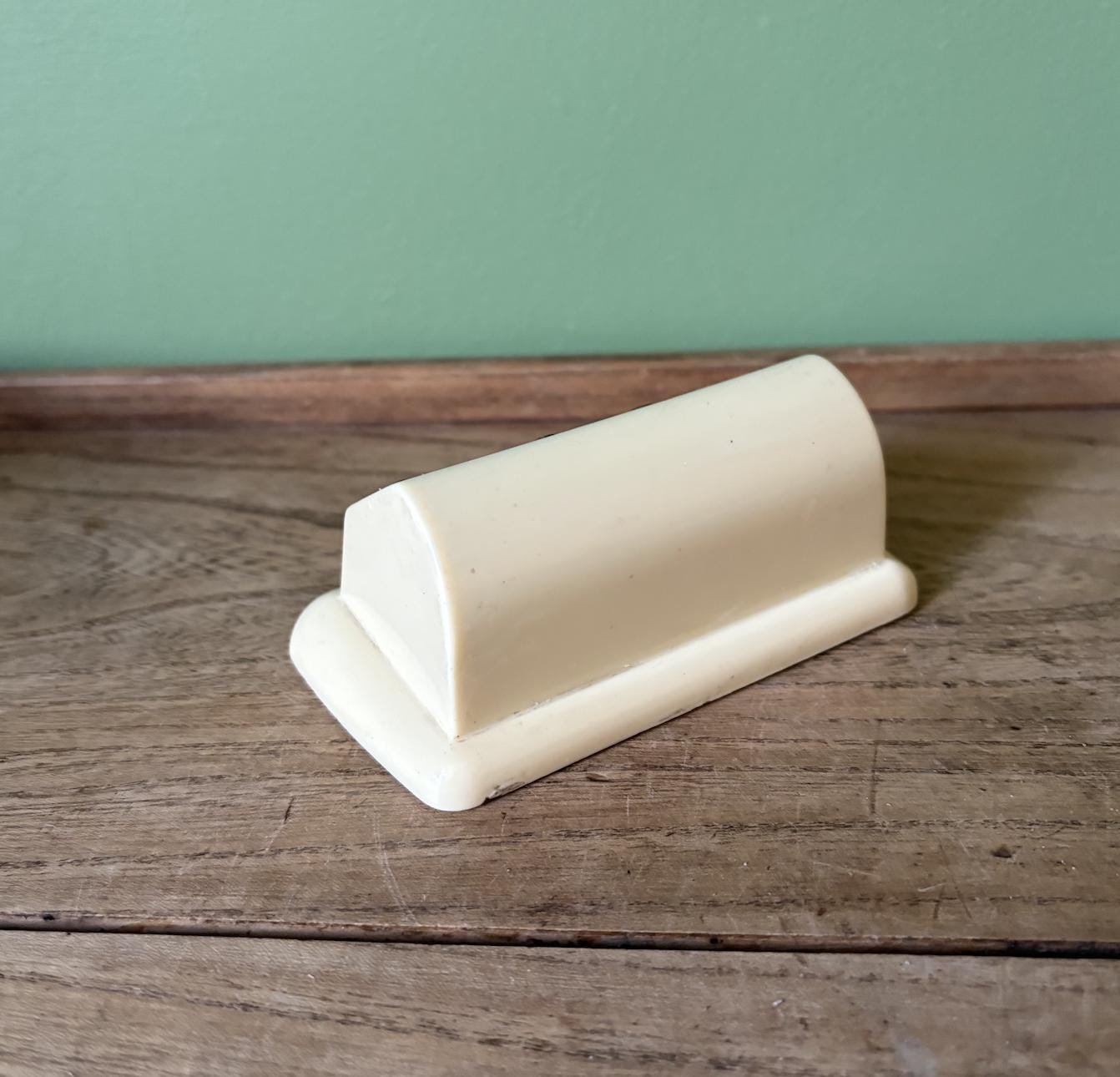 Stratton Perpetual Cream Plastic Desk Calander