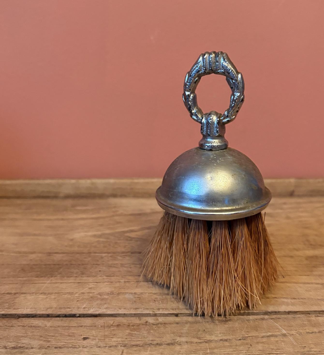 Round Crumb Brush