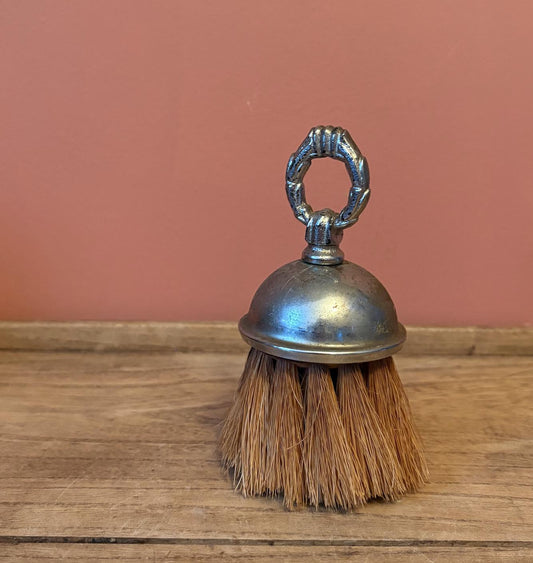 Round Crumb Brush