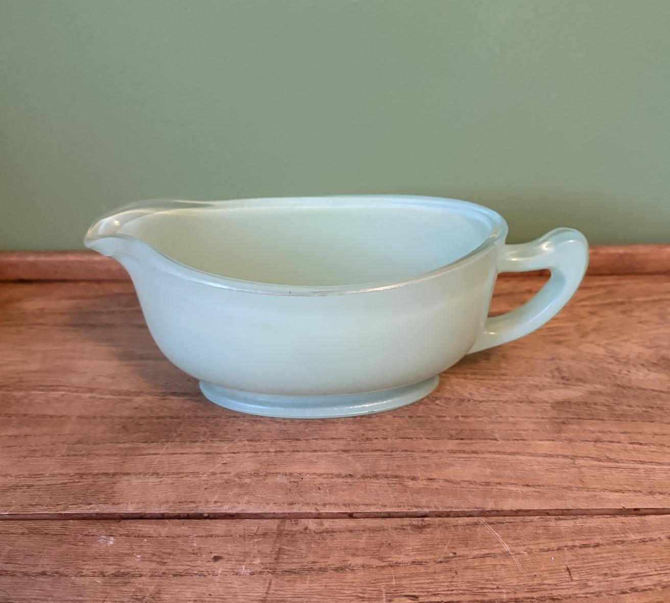 Pyrex Mint Green Glass Gravy Boat
