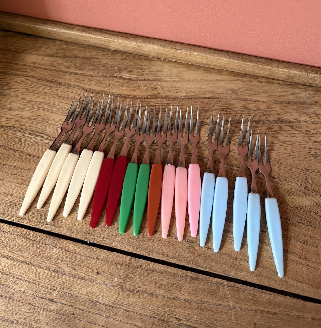 18 Foreign Hors D-Oeuvre Picks - Stainless Steel