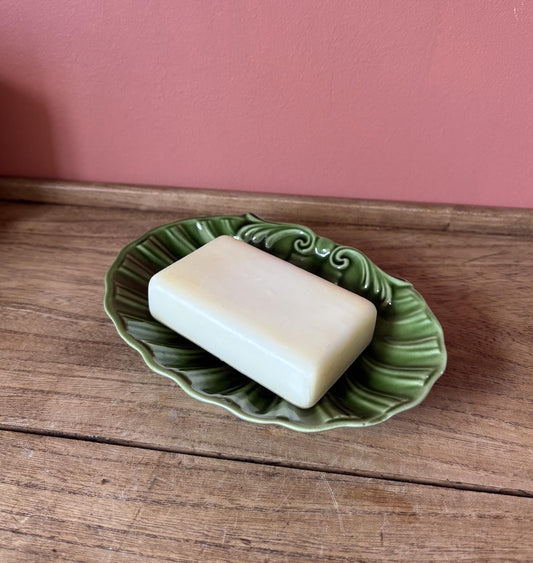 Green Majolica Sia Shell Shaped Dish