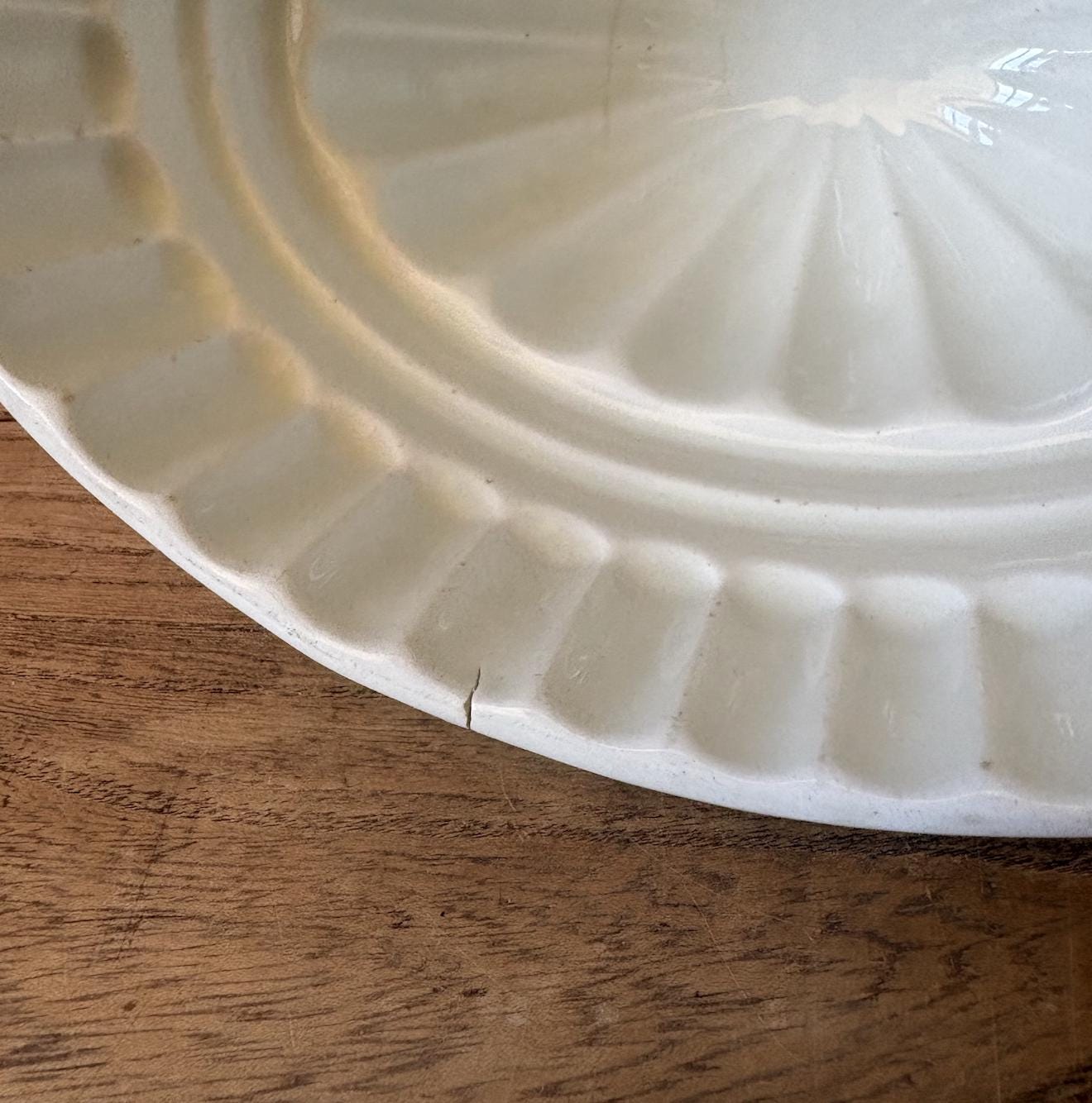 Bisto England Tall White Ceramic Jelly Mould