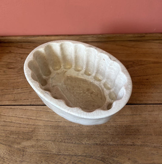 Small Stoneware Mould - Pineapple Design