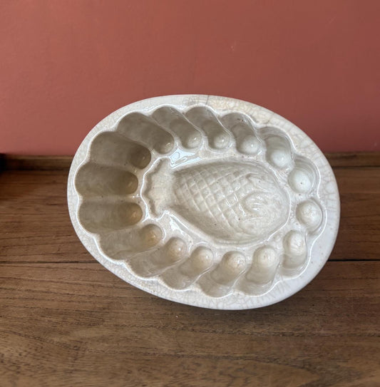 Small Stoneware Mould - Pineapple Design