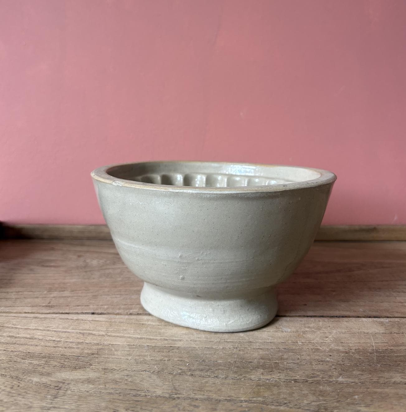 Victorian Biscuit Glaze Decorative Stoneware Jelly Mould