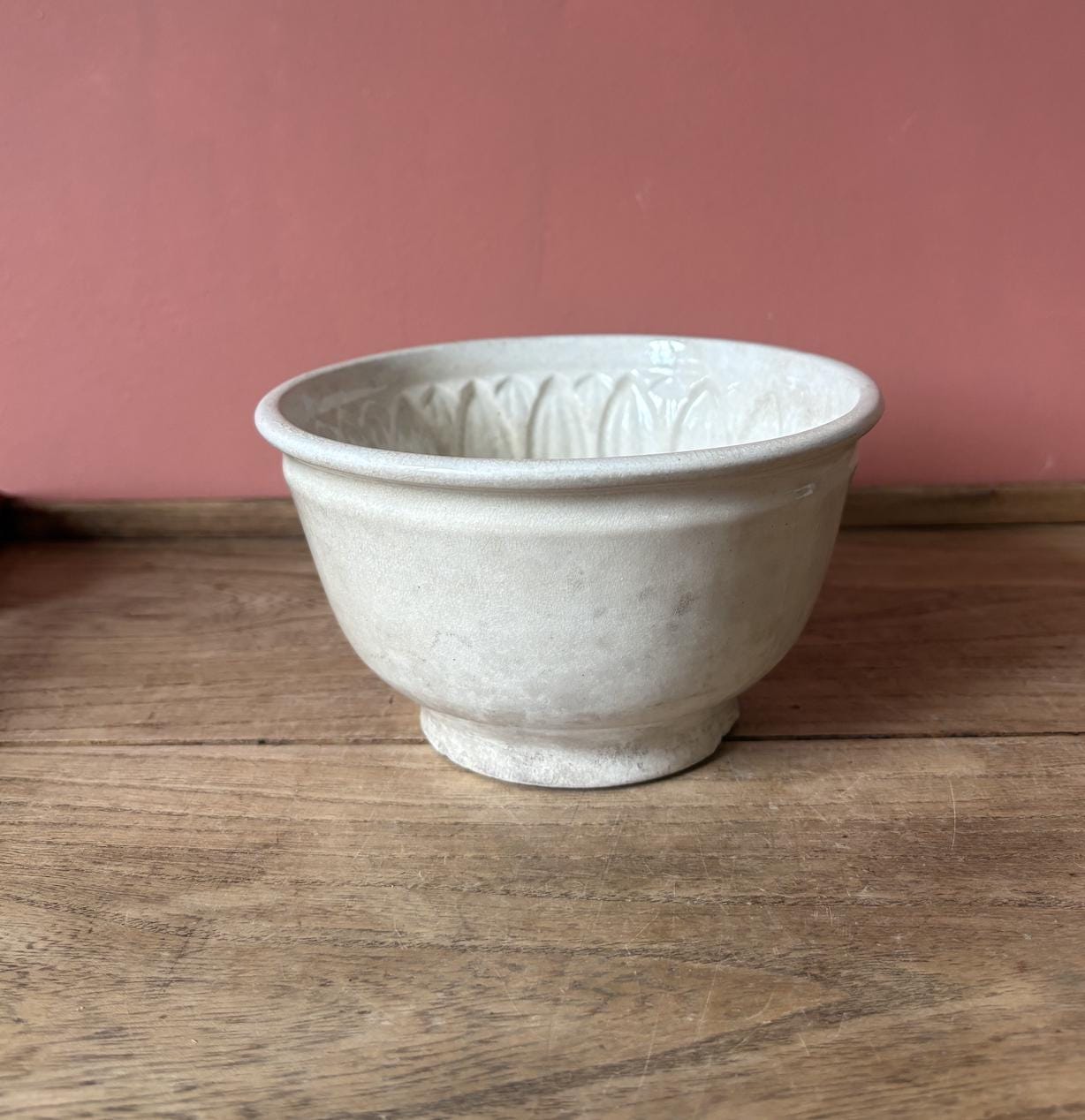 Early Round Ceramic Sunflower Jelly Mould