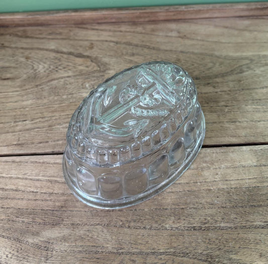 Glass Jelly Mould - Anchor Detail