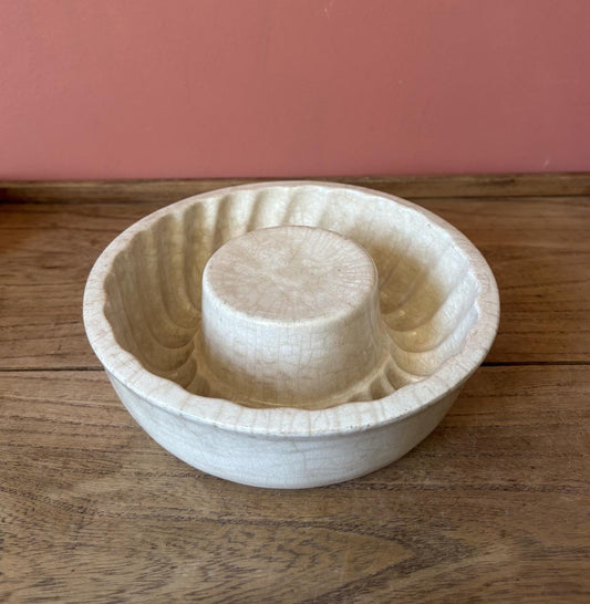 Ironstone Round Blancmange | Jelly Mould