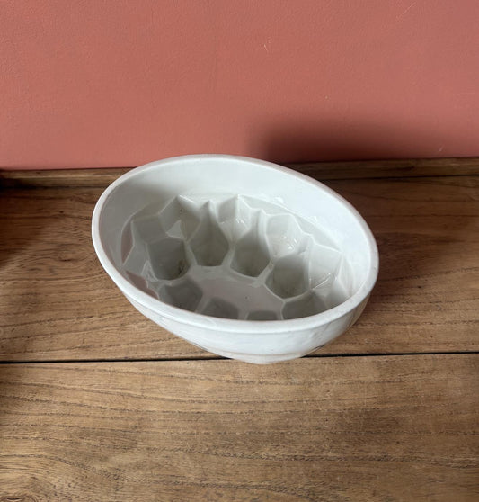 Medium White Oval Decorative Jelly Mould