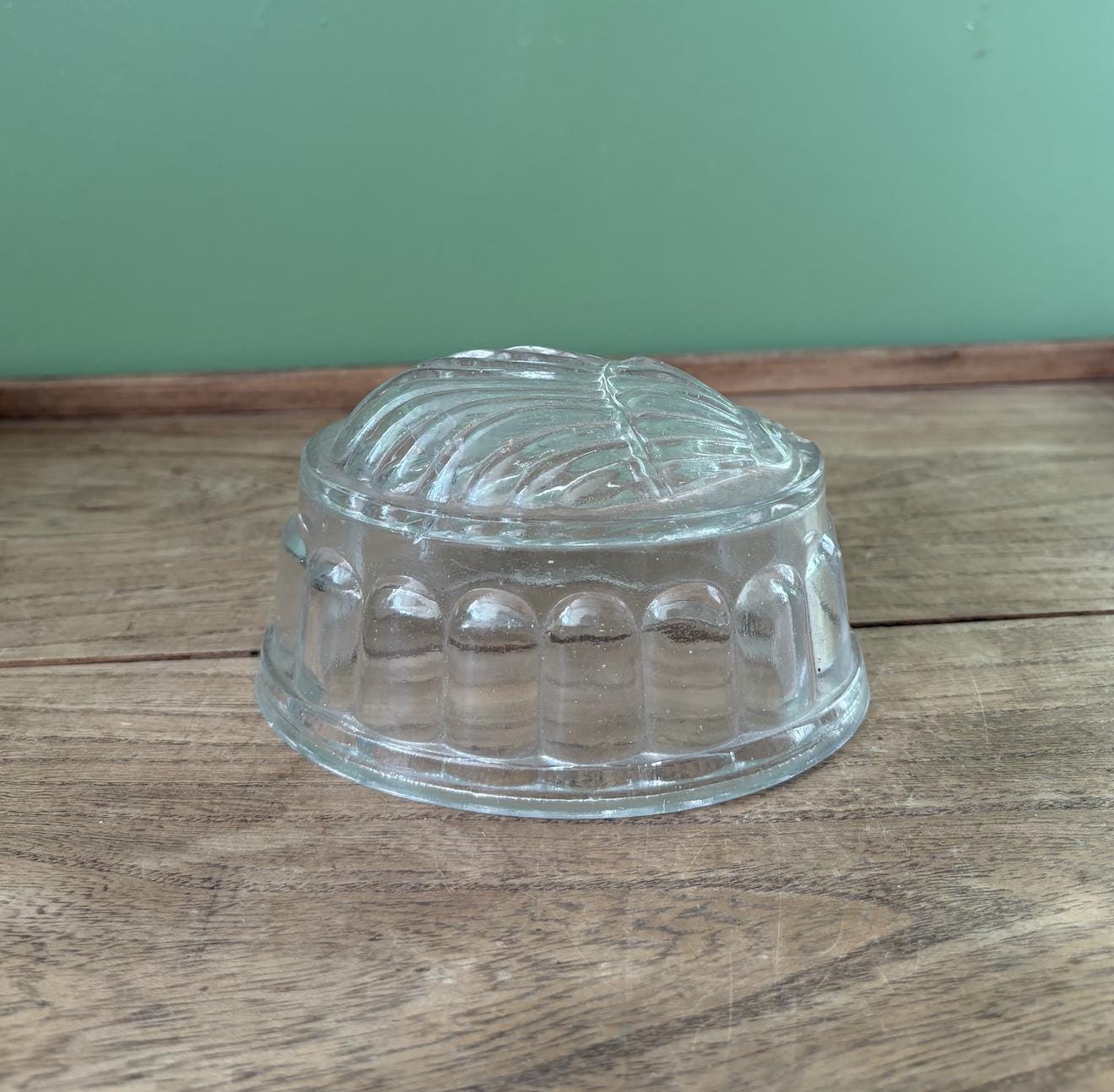 Shell Design Glass Jelly Mould